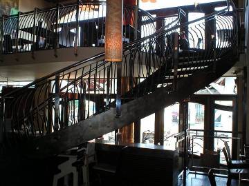 Commercial stairway